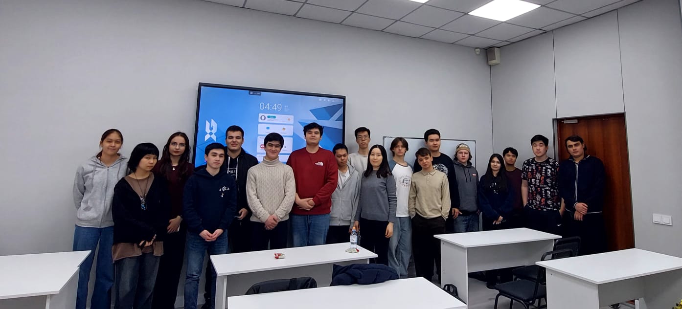 «Білімді әйел — болашақ кепілі» тақырыбында кураторлық сағат